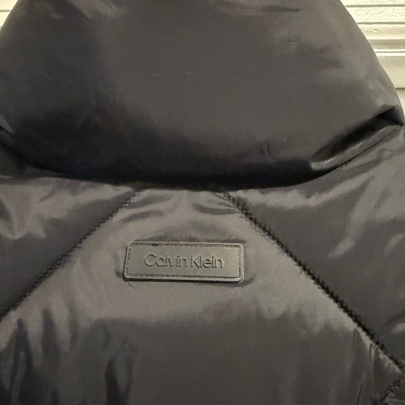 Calvin Klein Black Puffer Jacket - Picture 3 of 4